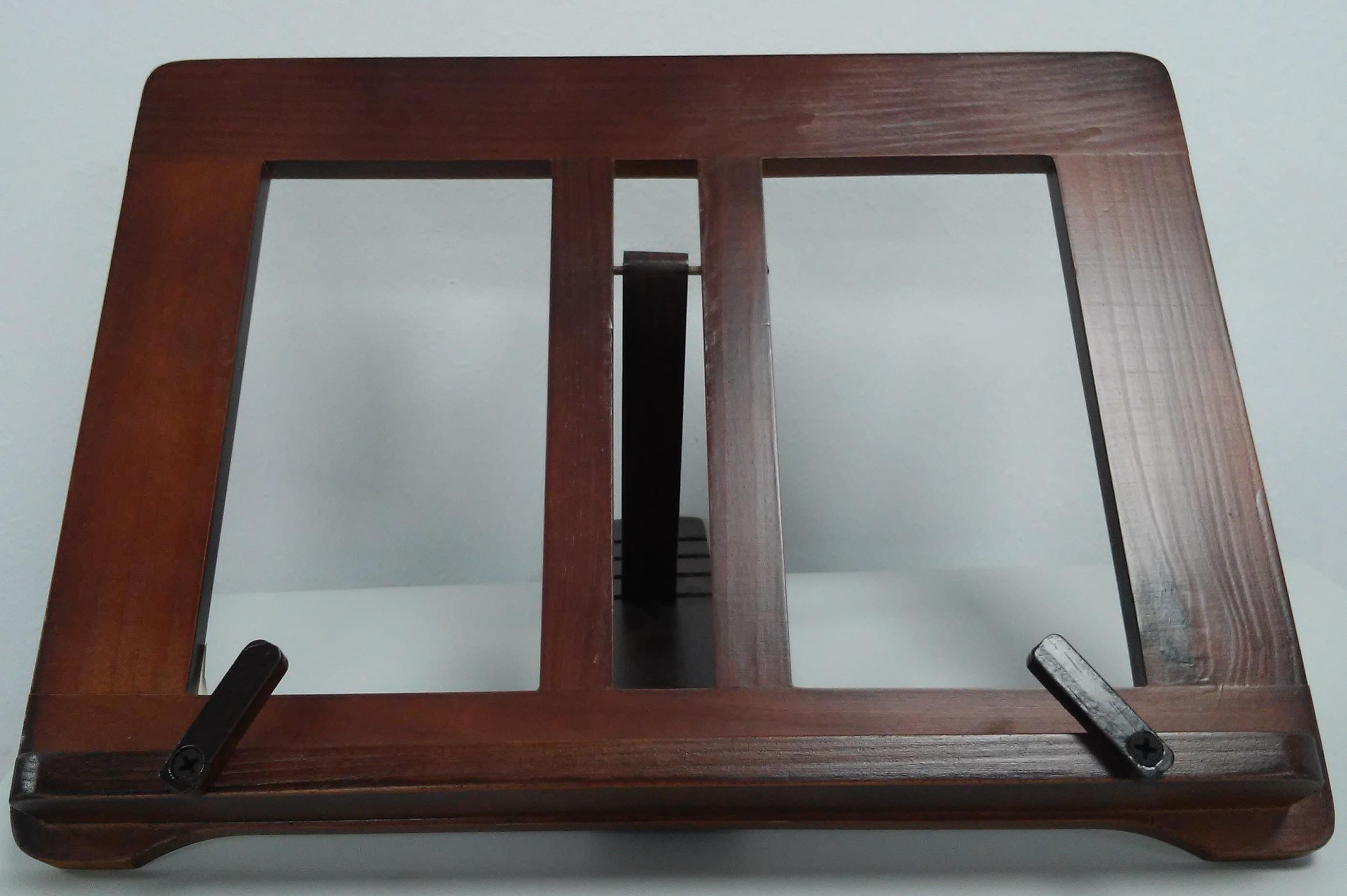 ATRIL MADERA MODELO AT 202