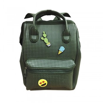 MOCHILA DE SILICONA PERSONALIZABLE CON 3 PARCHES COLOR VERDE