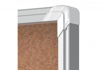 VITRINA NOBO PREMIUM PLUS DE INTERIOR 9 X A4 HOJAS FONDO CORCHO
