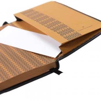 CUADERNO DE NOTAS GALGO A6 RAYADO HORIZONTAL 1 RAYA CIERRE CON GOMA COLOR NEGRO